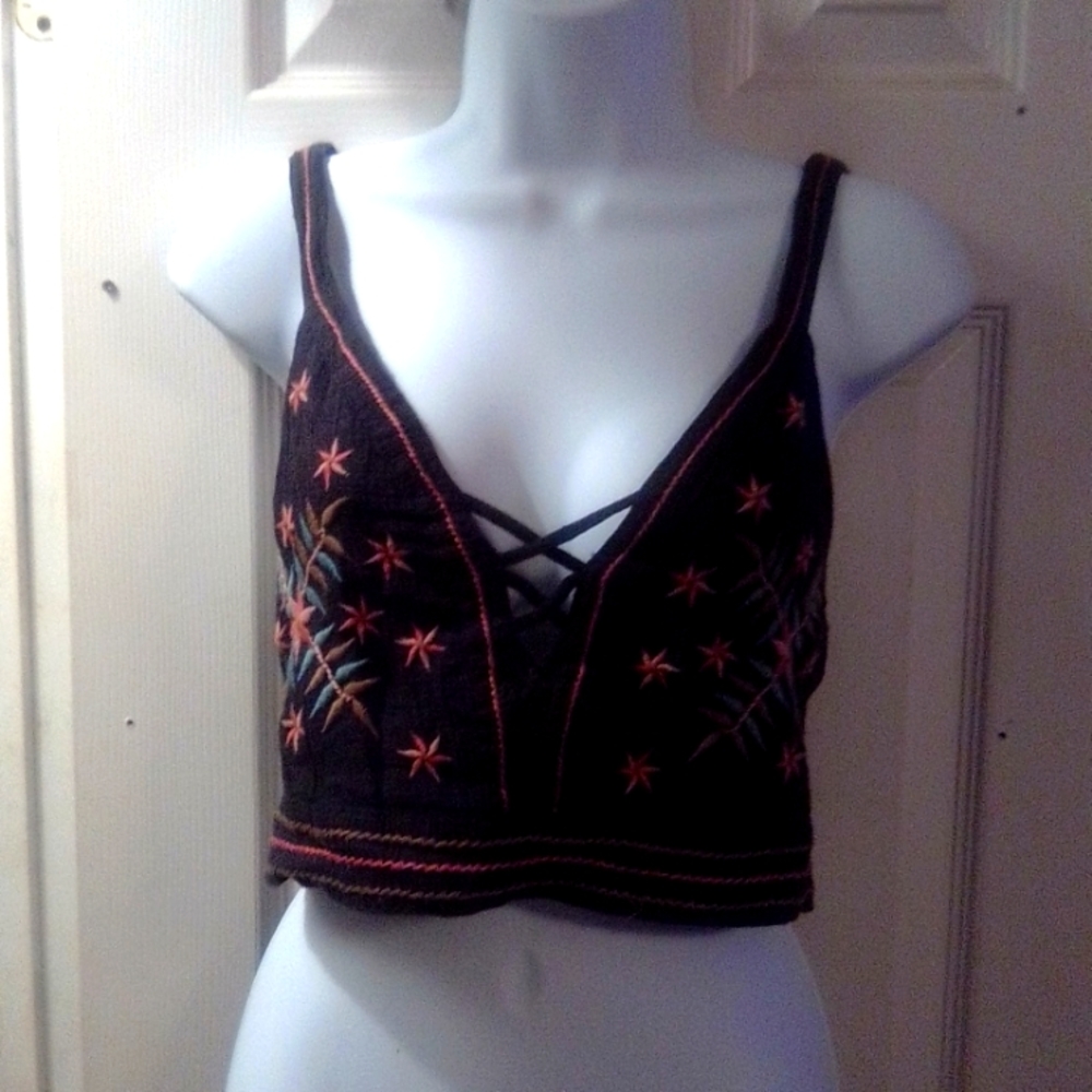American eagle outfitters crop top